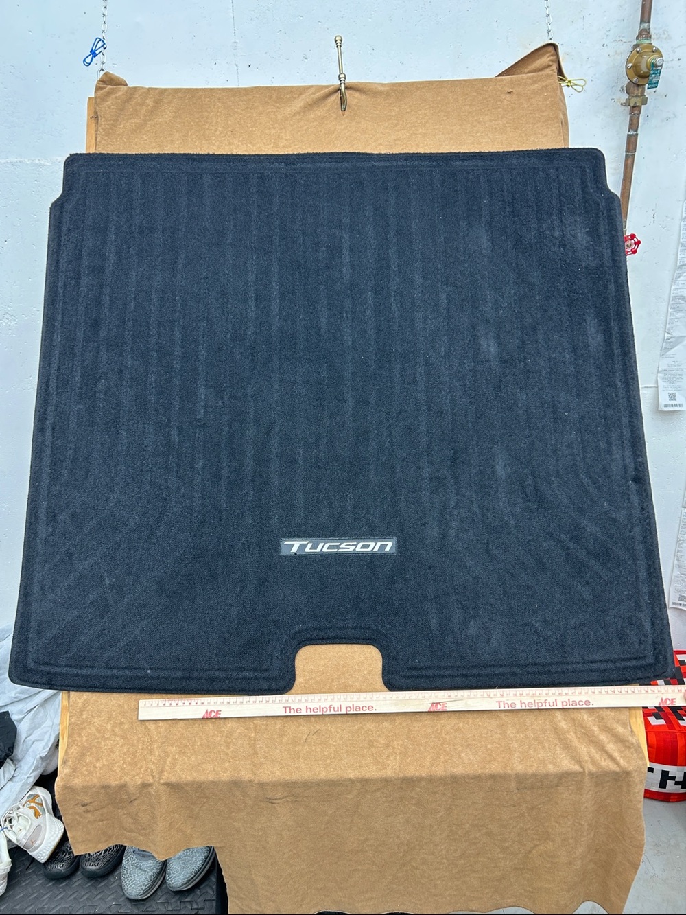Hyundai Tucson Black Reversible Trunk Cargo Mat